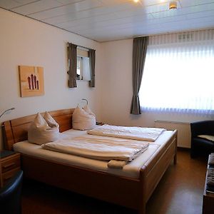 Doppelzimmer für Gäste mit Behinderungen